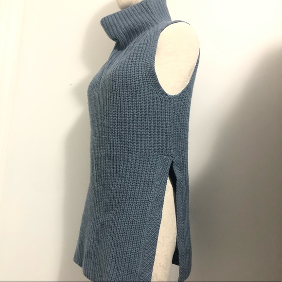 Aritzia Wilfred 100% wool Bluish Durabdal sweater - Picture 2 of 8
